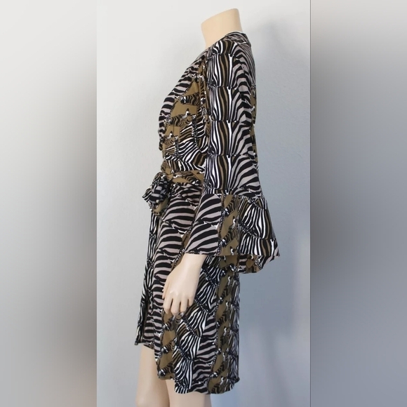 BANANA REPUBLIC Issa London Collection Zebra Kimono Dress sz 12 - Picture 6 of 9